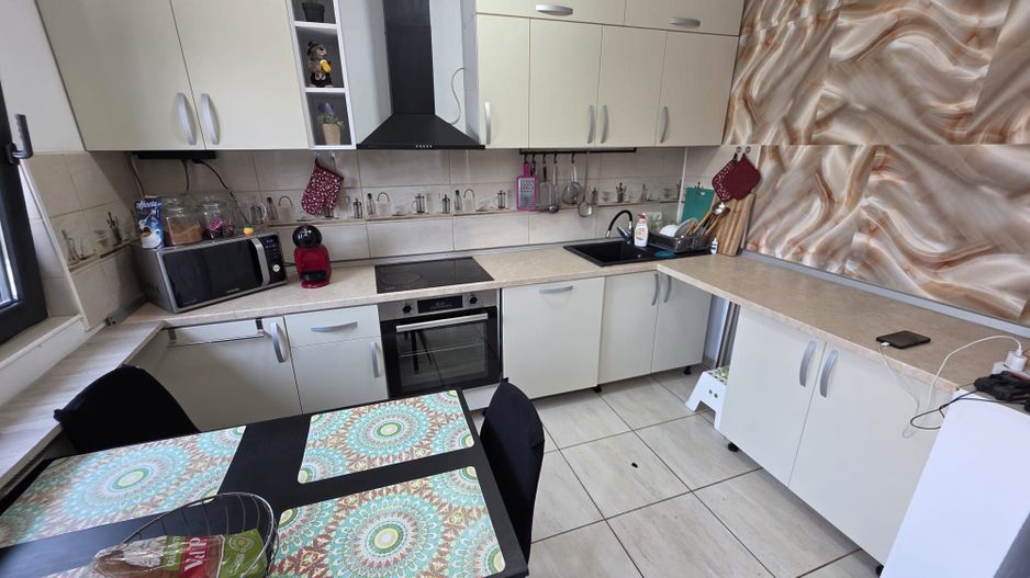 CASA INDIVIDUALA - PANOURI, MOBILATA, STRADA ASFALTATA, COMISION 0% - Poză 12