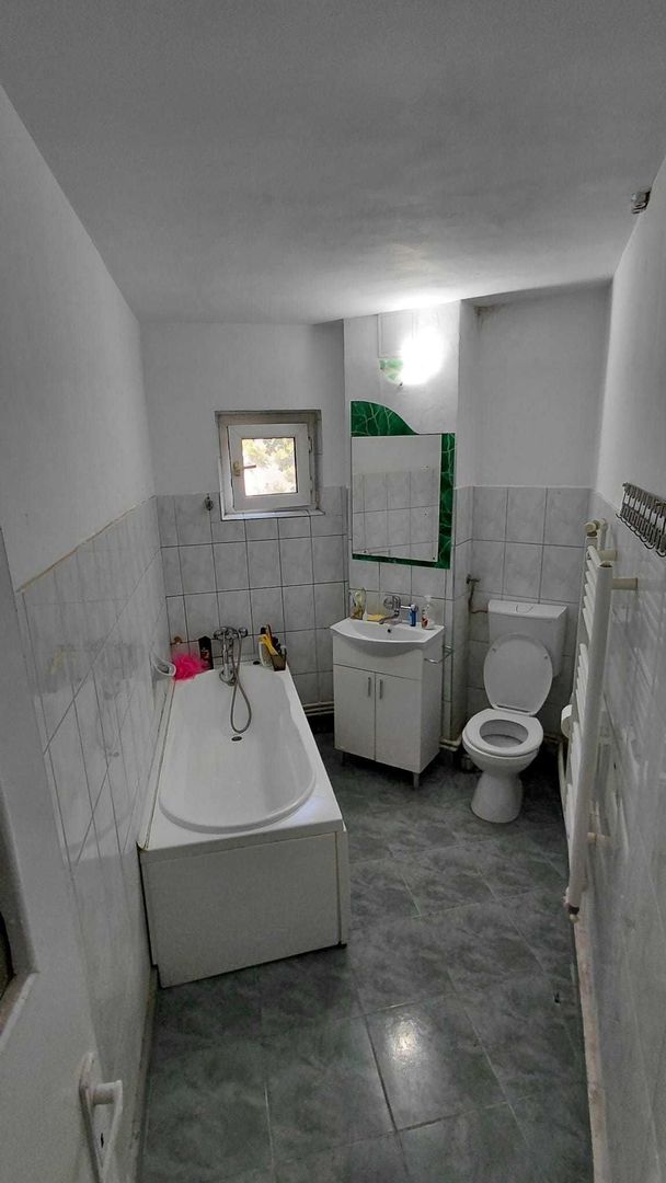Apartament 3 camere dec – Sid Vest ,Etaj 1 ,2 balcoane - Poză 8