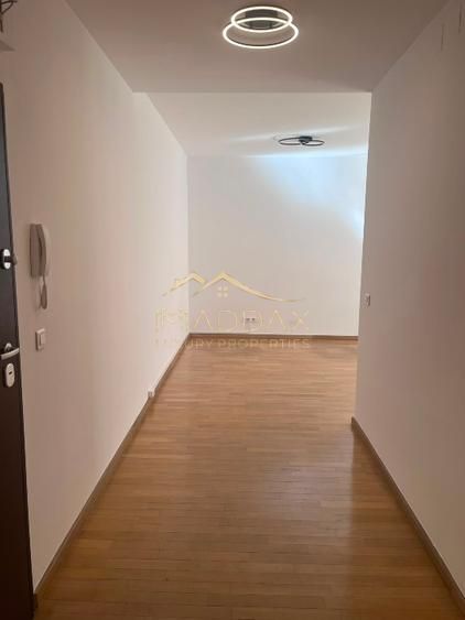 Apartament 2 camere – ideal pentru birou | Parter | Curte proprie | Paza 24/7 - Poză 3