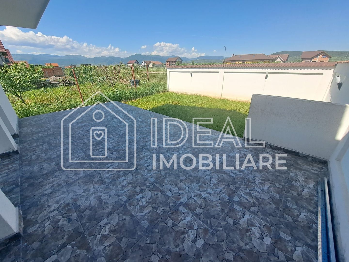 Duplex  Modern cu 4 camere si gradina ,in Cristian - Poză 3