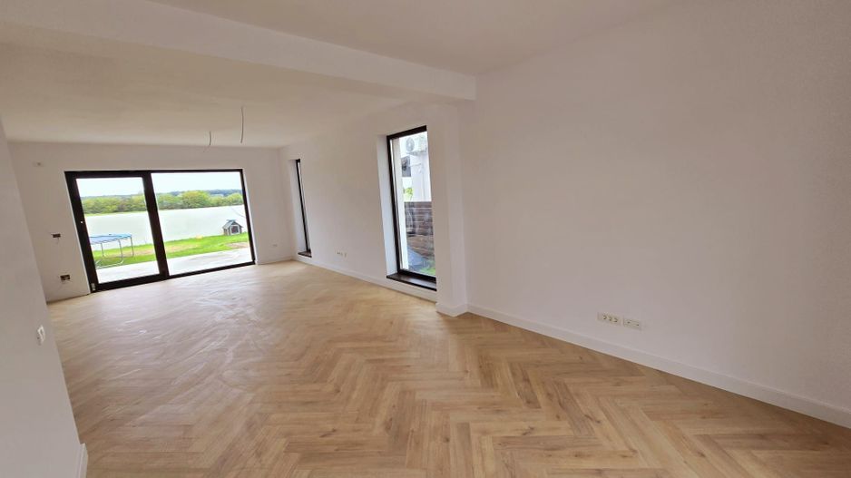 VILA 5 CAMERE | CORBEANCA | LANGA PADURE - Poză 10