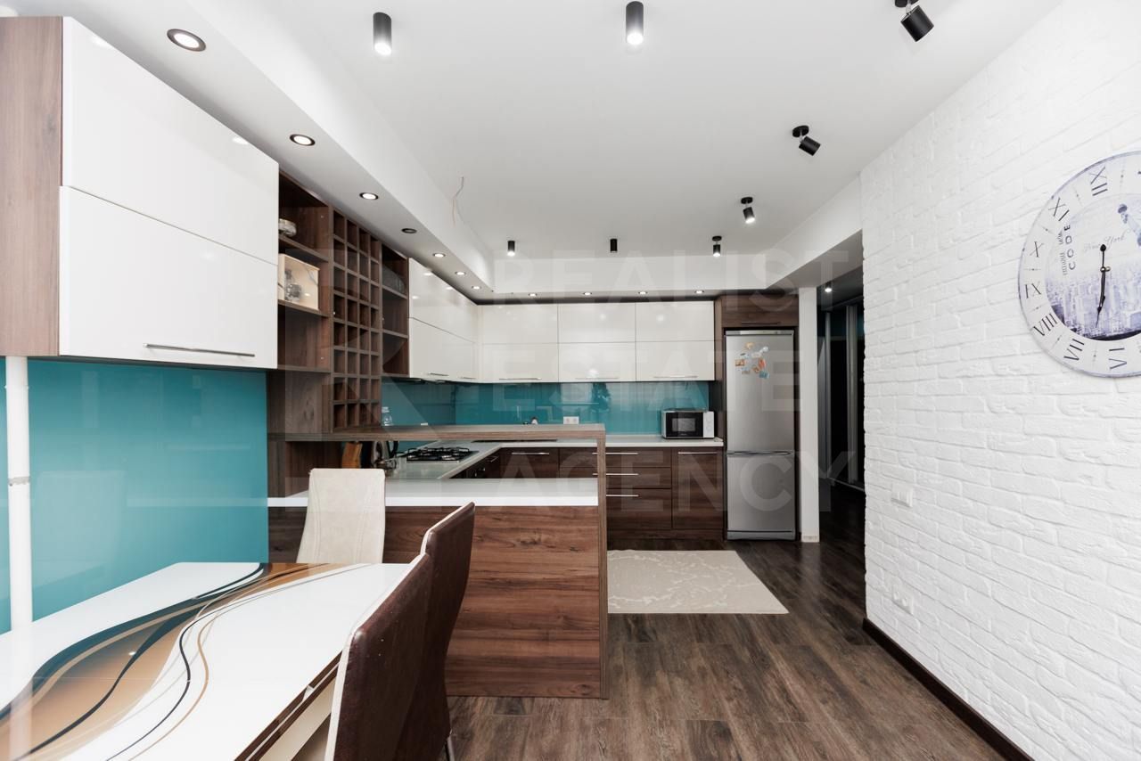 Chirie, apartament, 2 camere, Valea Trandafirilor, Centru - Poză 2