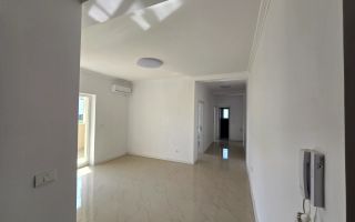 Apartament 3 camere, Zona Torontalui, Nemobilat, Bloc Nou, Loc de parcare inclus - Poză 1