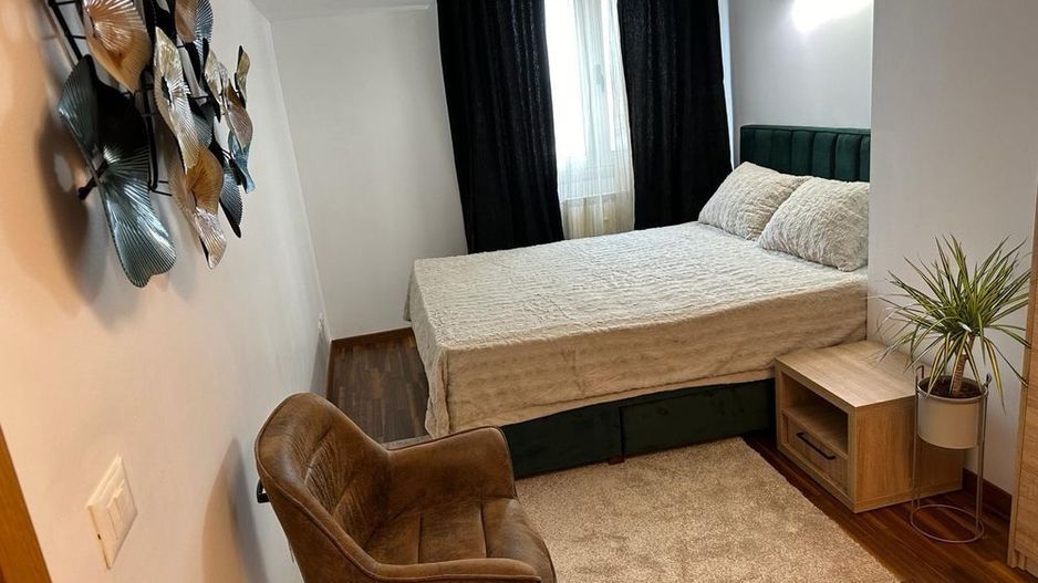 Apartament 2 camere, bdul Unirii , pretabil Booking - Poză 3