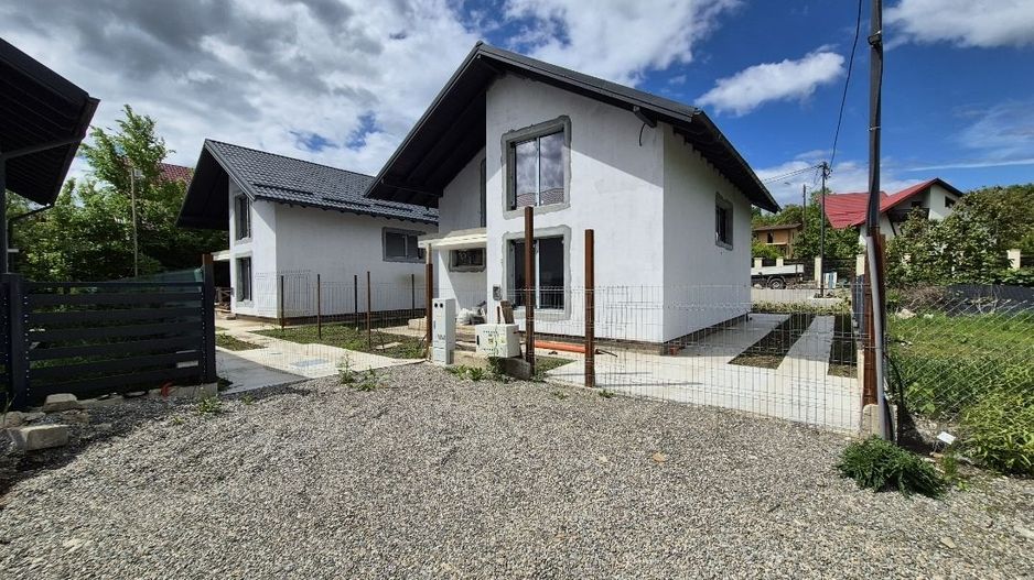 2 Vile/Case noi, de vânzare la munte in loc. Breaza - Prahova - Poză 20