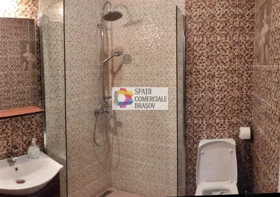 Casa formata din doua apartamente , recent renovata, zona AFI 110 mp - Poză 10