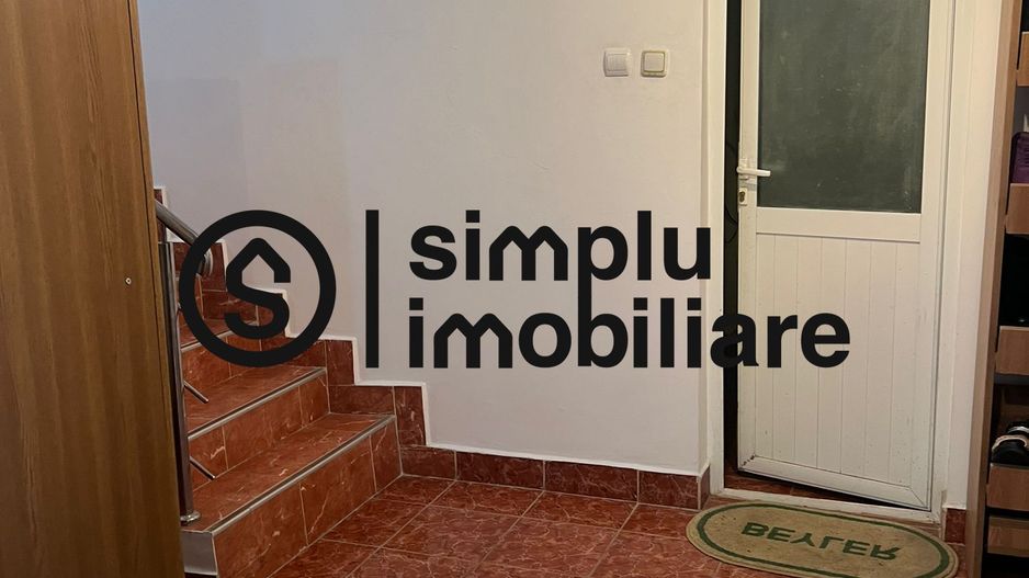 Vila S+P+1+M Lapus, str Paunitei - Poză 38