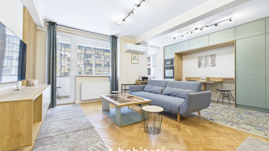 Apartament cu stil, energie vibranat  si terasa –in  Piața Victoriei - Poză 1