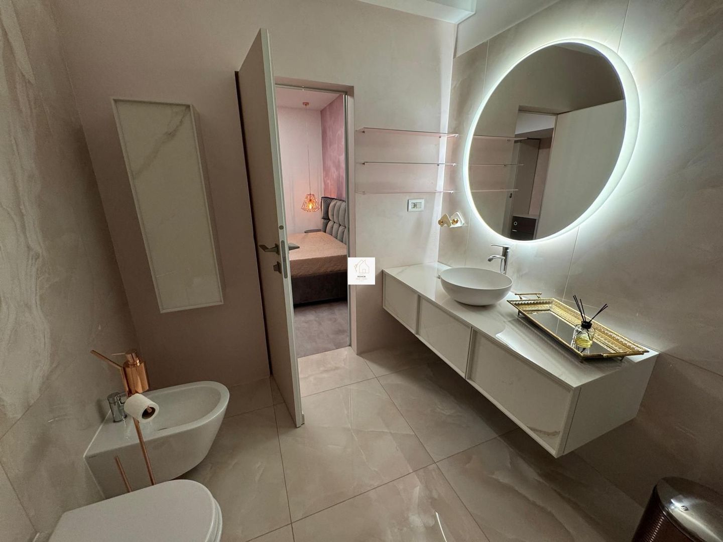 Apartament modern de 3 camere + 2 băi – Erou Iancu Nicolae - Poză 19