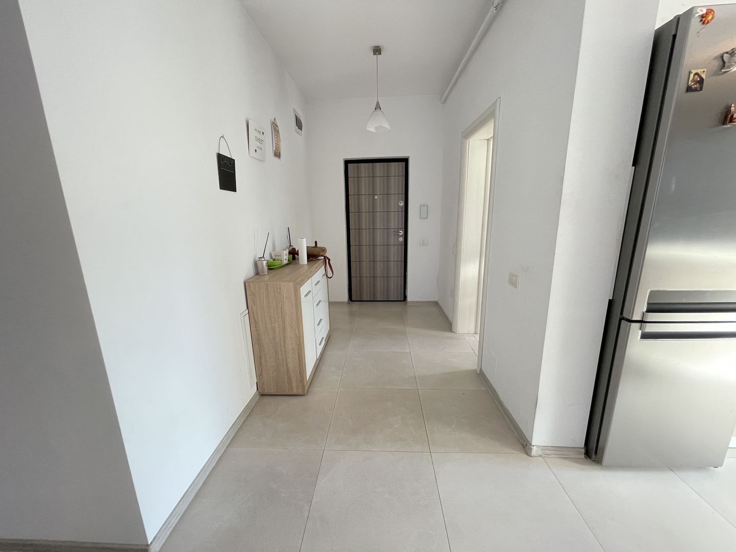 Apartament cu trei camere in Dumbravita - Poză 10