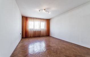 Apartament spatios cu 2 camere decomandat la etajul 3 Comision 0