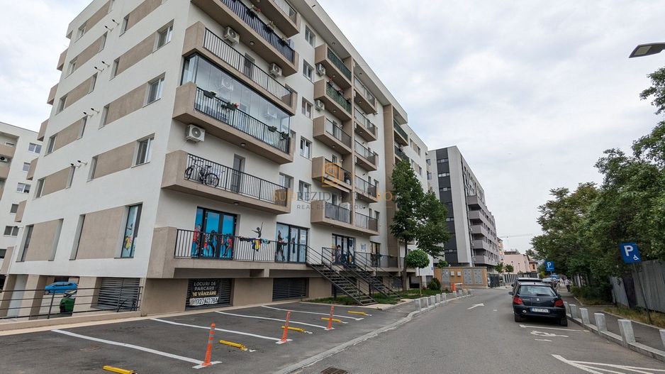 Spatiu comercial stradal, 182 mp, vitrina 11.5 ml, Grand Arena Mall - Poză 2