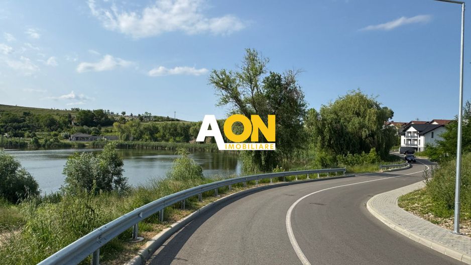 De vanzare 830mp teren intravilan, vedere exclusivista Lacul Chereteu - Poză 4