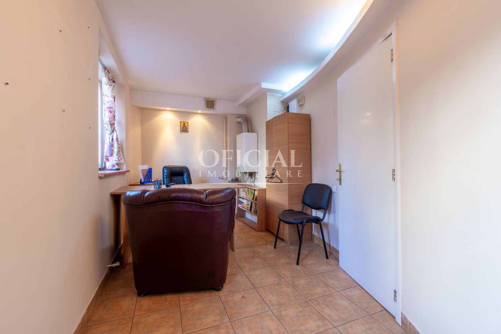 Spatiu Birouri | Salon | Asigurari | Parcare | Zona Pta. Mihai Viteazu - Poză 7