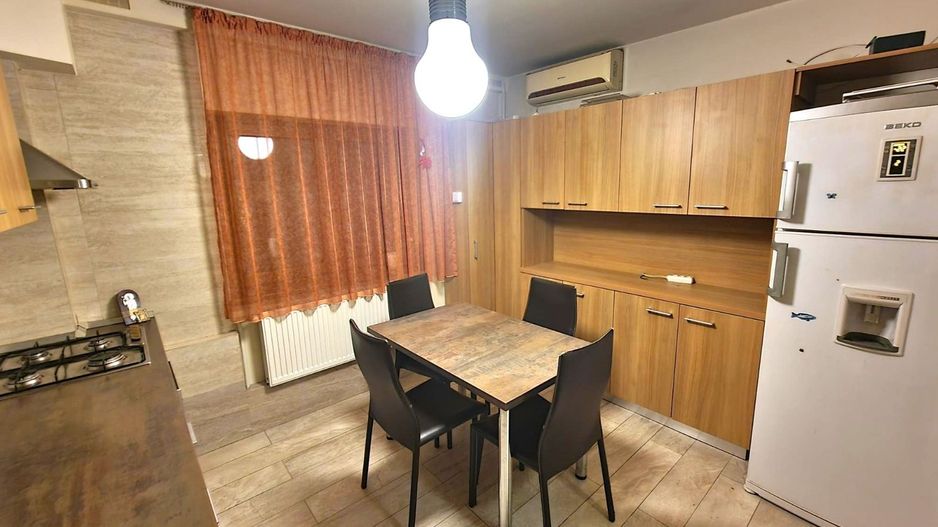 Închiriez apartament 3 camere, Parcul Sebastian, centrala + parcare - Poză 6
