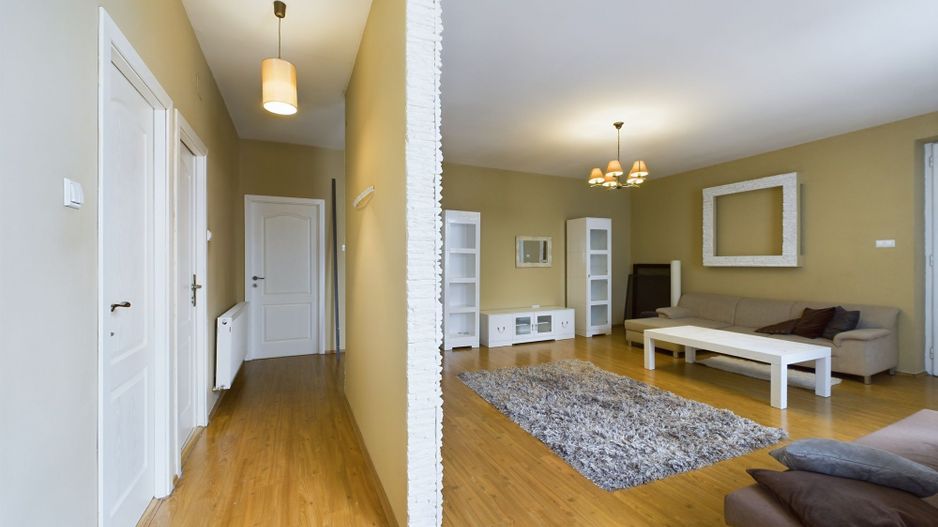 Apartament cu 3 camere Ultracentral - Poză 14