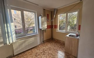 Casă spațioasă - Varianta Prundu Craiovei - Poză 6