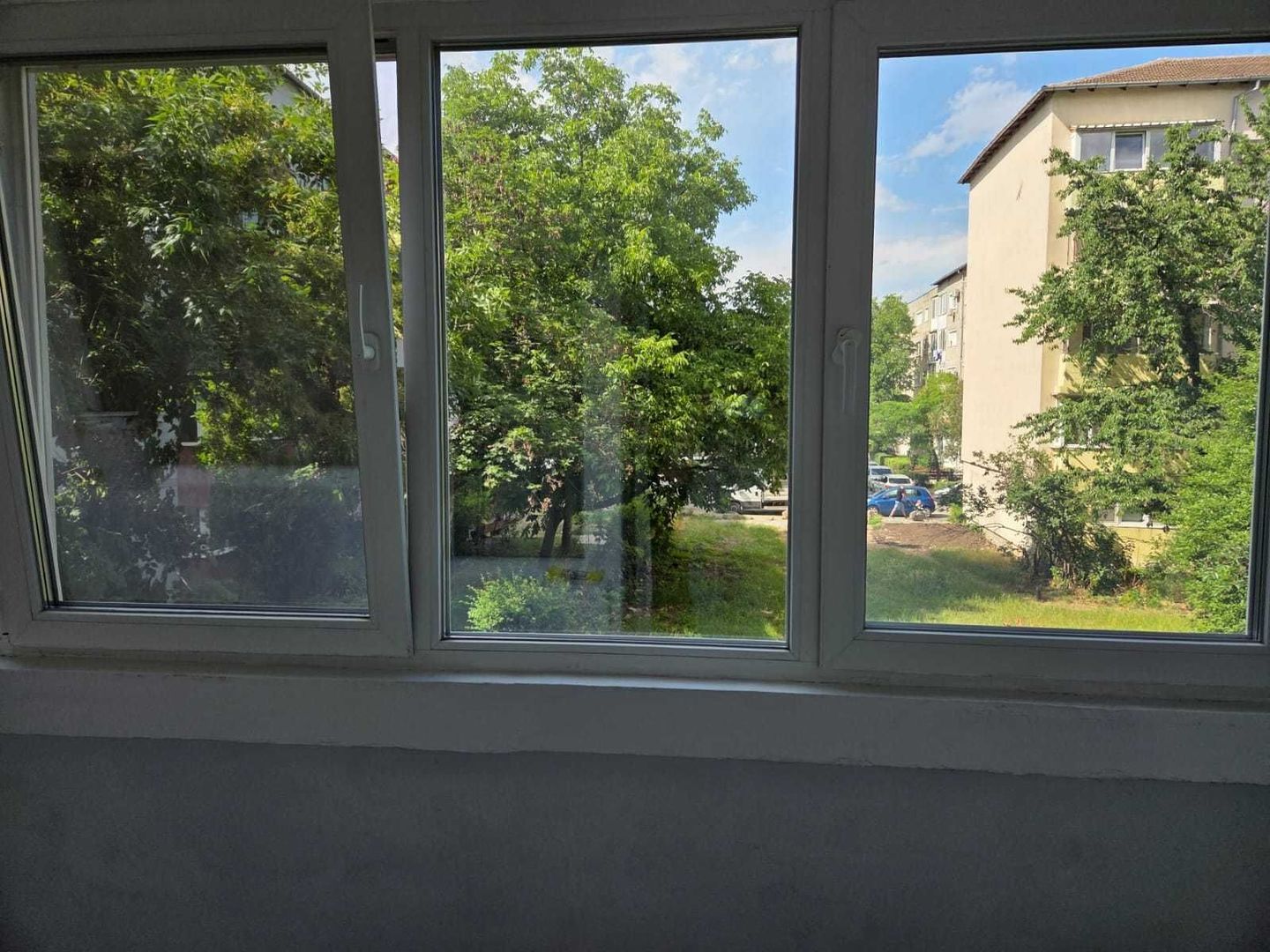 Spitalul Județean | 3 Camere Decomandate | Etaj 1 | Centrală Proprie | Renovat - Poză 4