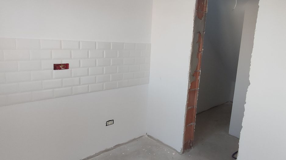 Sanandrei,Duplex P+E, Drum Asfaltat, Proiect Modern. - Poză 8