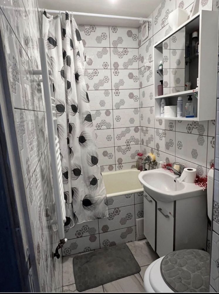 BRASADAS vinde ap 2 cam RENOVAT etaj 4/4 Humulești. - Poză 3