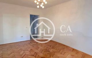 Apartament cu 3 camere de vânzare in cartierul Rogerius, Oradea - Poză 8