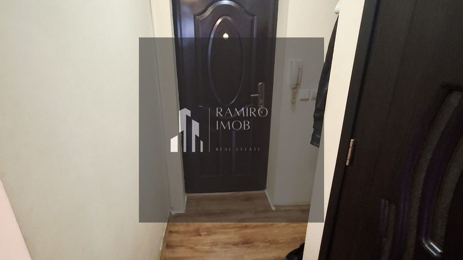 Apartament 2 camere Resita - Poză 7