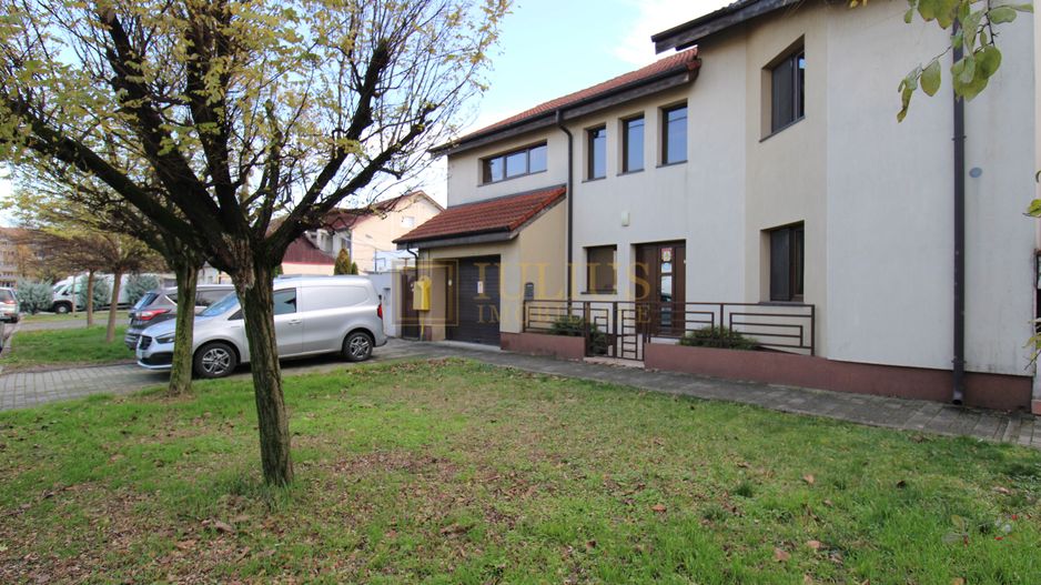 Cetatii; 5 camere, spatiu depozitare, garaj, curte, ideal pentru sediu firma. - Poză 1