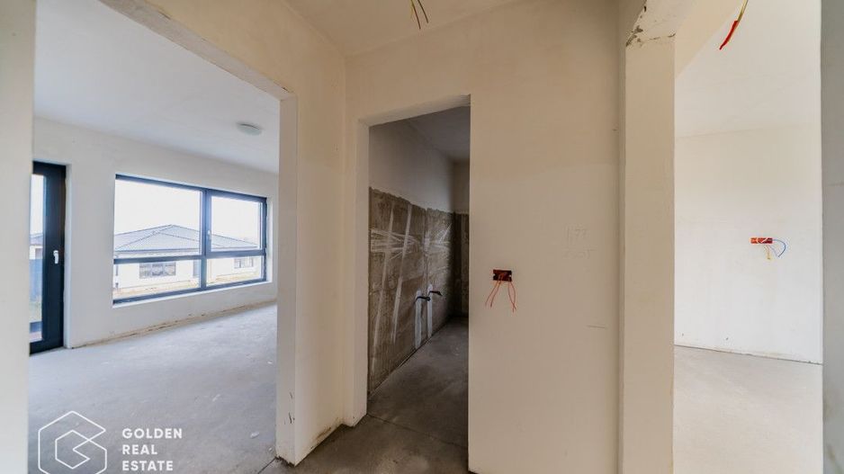 Vila Grand, cartier Westfield, teren 462 mp - Poză 10