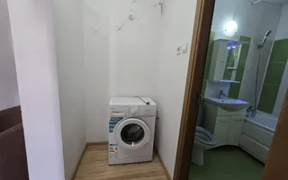 DE VÂNZARE - Apartament cu 2 camere în Bacău - Etaj 1 - Poză 20