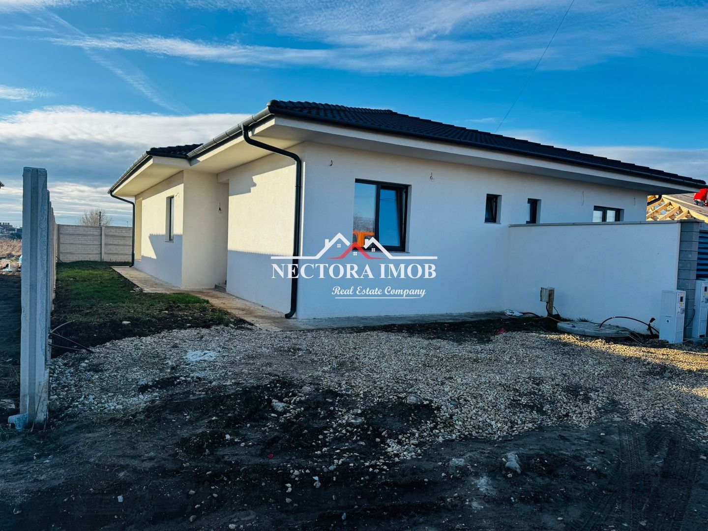 NECTORA IMOB-Casa Duplex 3 camere, 86 mp, 250 mp teren, Zona Nojorid - Poză 2