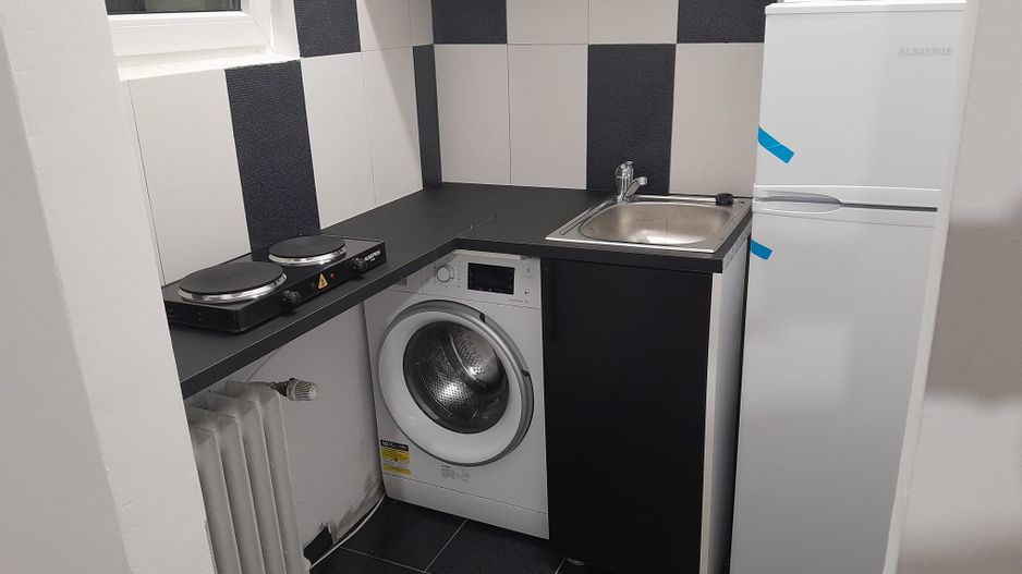 Garsoniera 19 mp str. Postavarul - Poză 12