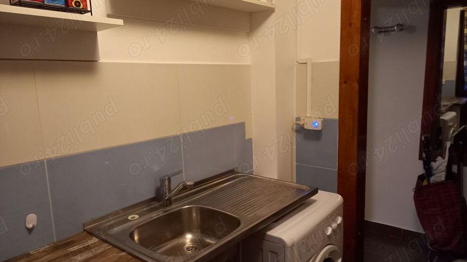 APARTAMENT  COCHET PIATA ROMANA-METROU - Poză 4