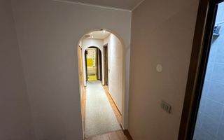 Ap 3 cam decomandat Nicolina, 65 mp, etaj 2/4, 149.900 € neg. - Poză 9