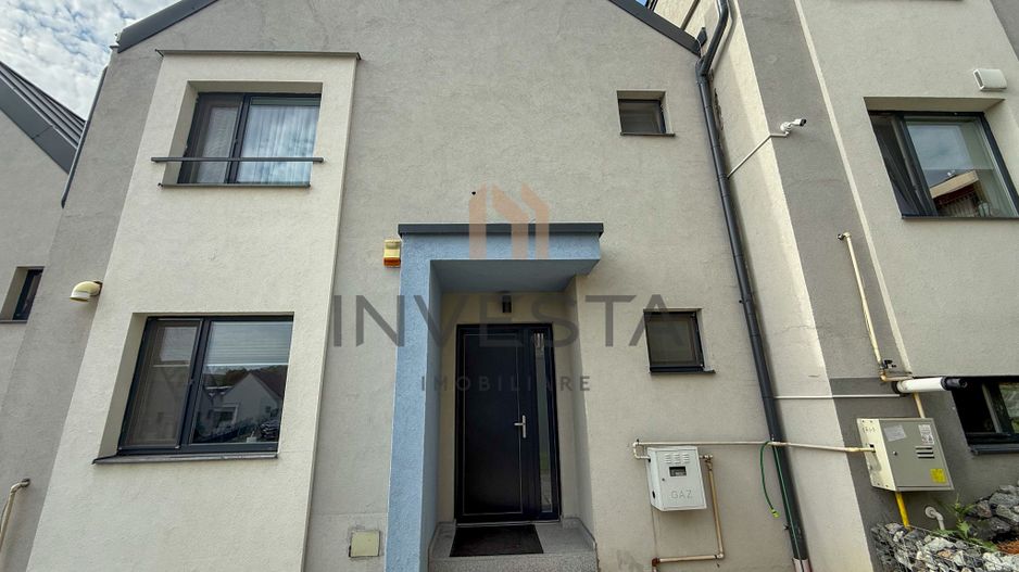 Casa insiruita cu finisaje moderne in cartierul Europa! - Poză 21