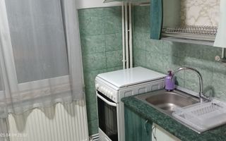 Apartament 1 cameră decomandat, zona Nicolina - Poză 4
