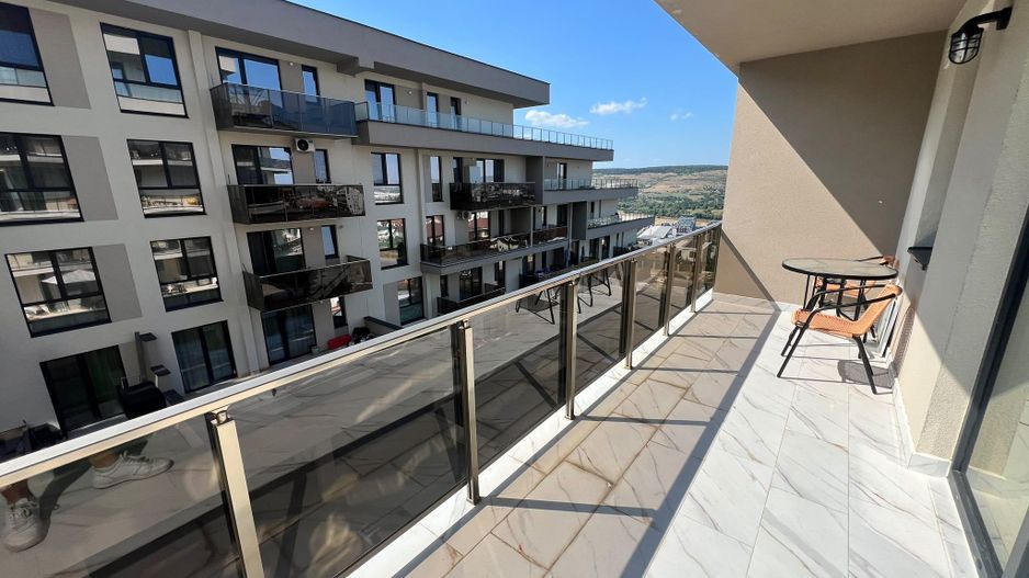 Apartament cu 2 camere | 60 mp + 10 mp terasa | Garaj Subteran | Zona Vivo - Poză 13