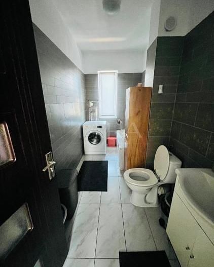 Apartament cu 2 camere, terasă de 50 mp, parcare subterană inclusă. - Poză 7