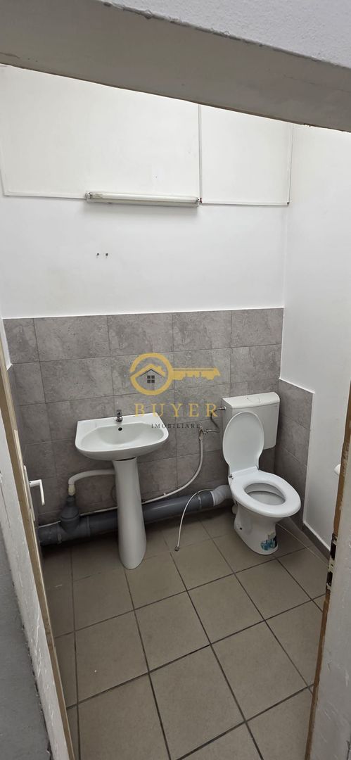 Spatiu comercial Ultracentral de inchiriat, 69mp– vitrina la strada - Poză 5
