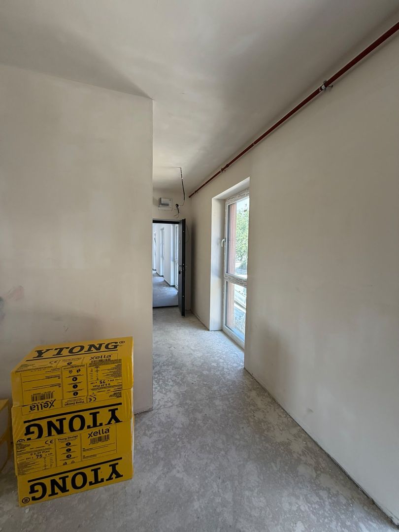 Apartament 3 camere, 2 bai, balcon, etaj intermediar, garaj, Zorilor - Poză 4