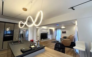 4 camere I Cosmopolis I 125 utili I vedere panormica I parcare - Poză 8