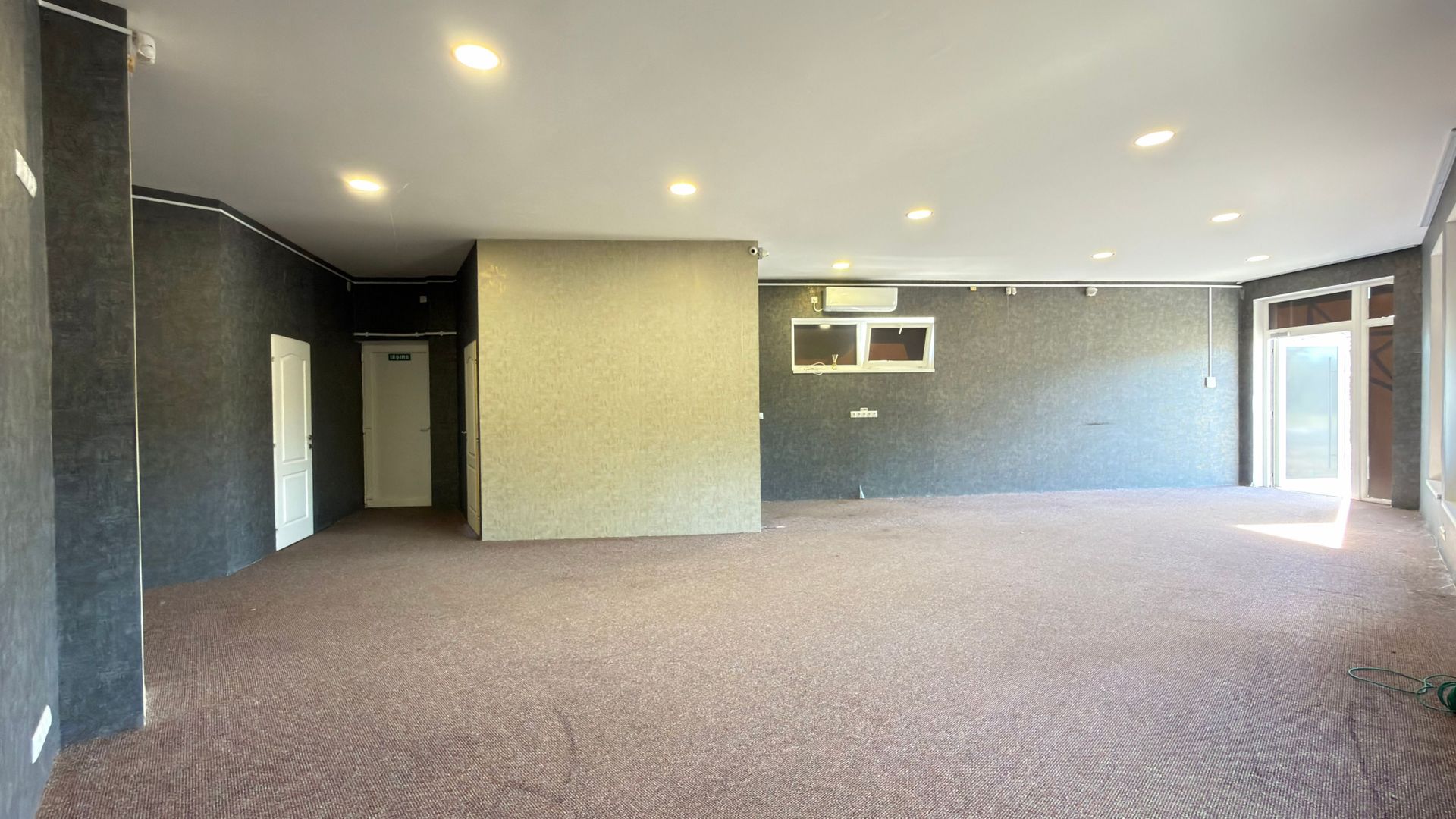 Inchiriere Spațiu Comercial 69 mp - Str. M.Sadoveanu/Uzinei – Carei - Poză 2
