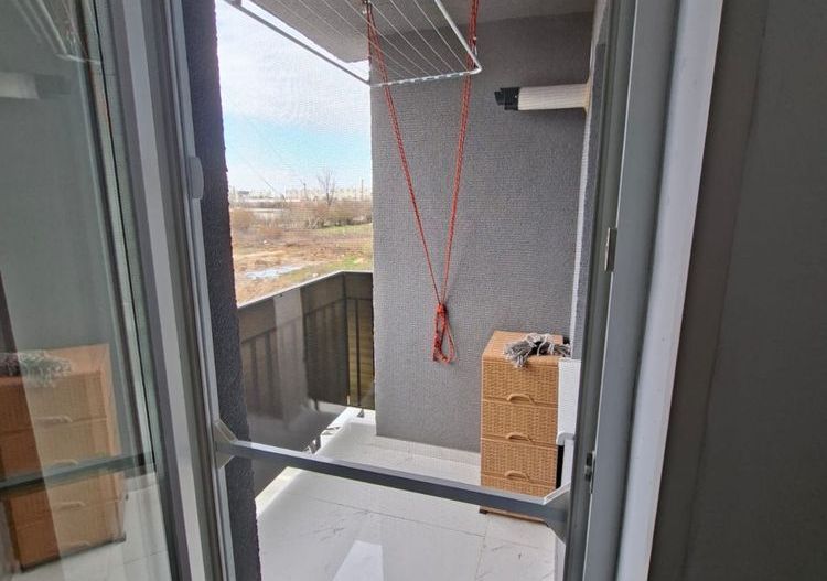 Garsonieră de închiriat Apărătorii Patriei Prima închiriere Centrală proprie - Poză 7