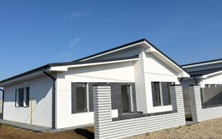 Casa calitativ facuta, living inalt Santandrei - Poză 5