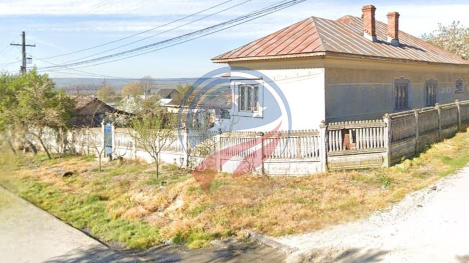 Casa de vanzare Racarii de Sus - Filiasi  teren 2686 mp deschidere bilaterala - Poză 1