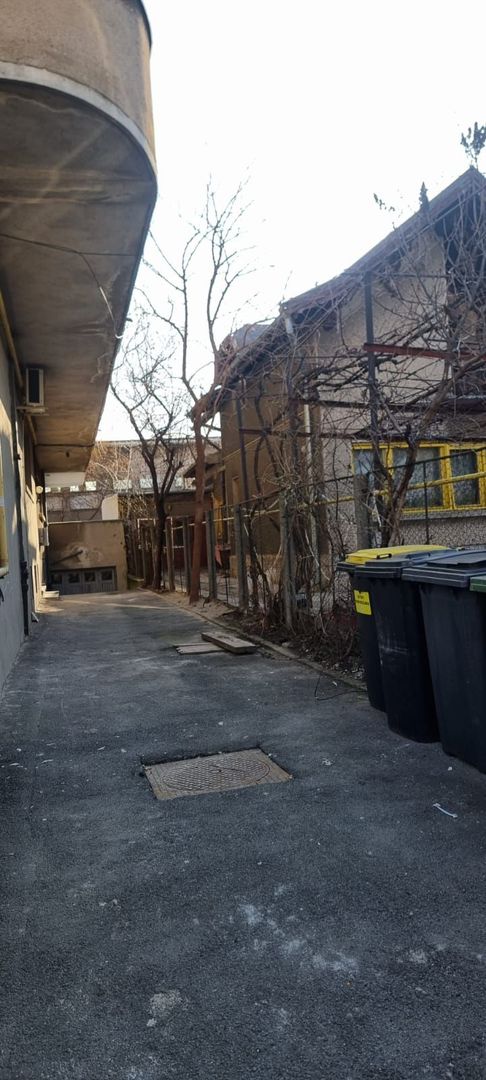 Apartament 3 camere + garsoniera de RENOVAT - Poză 25