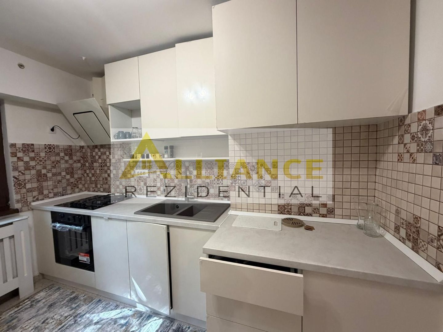 2 MINUTE DE METROU - 3 CAMERE DE INCHIRIAT - RENOVAT - PIATA MUNCII - Poză 12