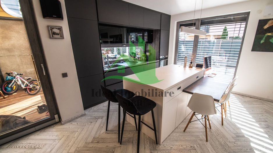 Casa Moderna cu 4 camere si terasa, zona Pictor Brana, Selimbar - Poză 4