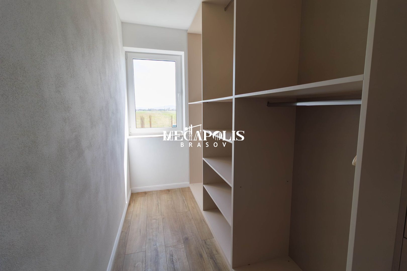 Mobilat Utilat Lux / Intabulat / Utilitati - Poză 16