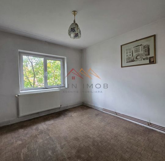 Apartament 2 camere, ultracentral, Campina, Prahova - Poză 5