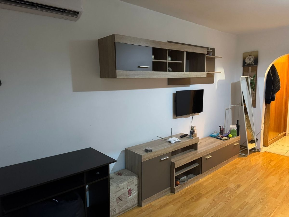 Investiție Vitan: Vanzare Garsonieră 31 mp, Etaj 7, Gata de Închiriat - Poză 2